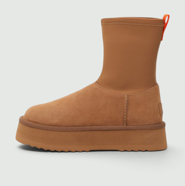 UGG Classic Dipper Brown