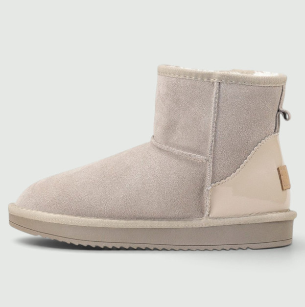 UGG Classic Mini Beige Lacquer