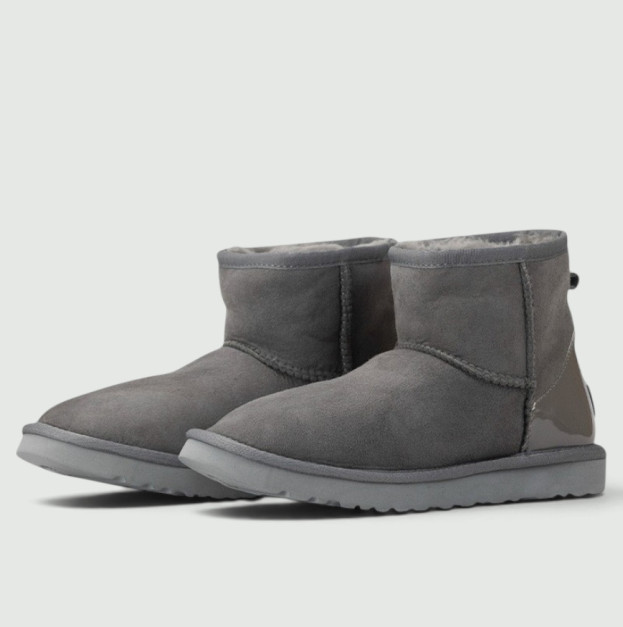 UGG Classic Mini Gray Lacquer