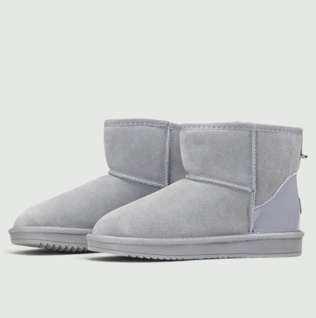 UGG Classic Mini Light Grey Lacquer