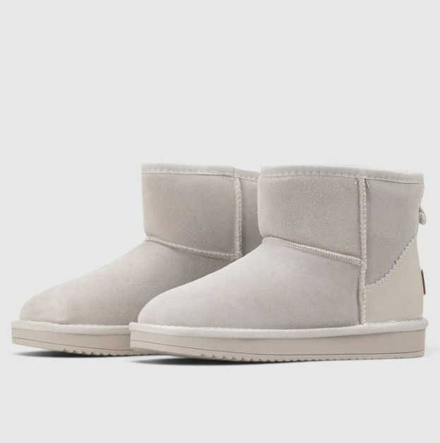 UGG Classic Mini Light Grey Lacquer II
