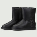 UGG Classic Short Leather Zip Black