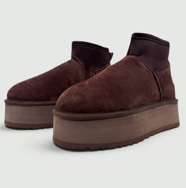 UGG Dipper Mini Brown