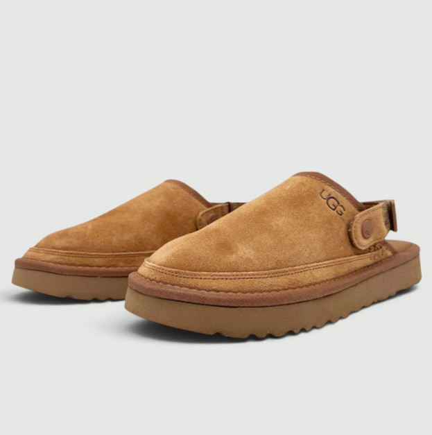 UGG Goldenstar Clog Chestnut Chapter Two