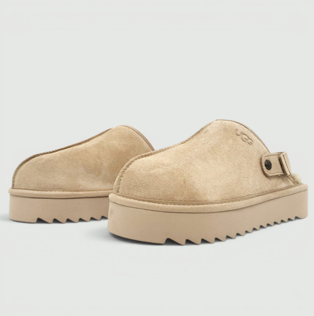 UGG Lanah Clog Platform Beige