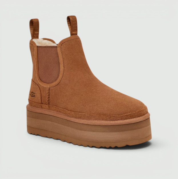 UGG Neumel Boot Platform Chelsea Chestnut 1134526