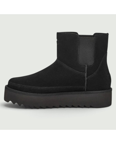 UGG Neumel Chelsea Platform Tractor Black 0000169