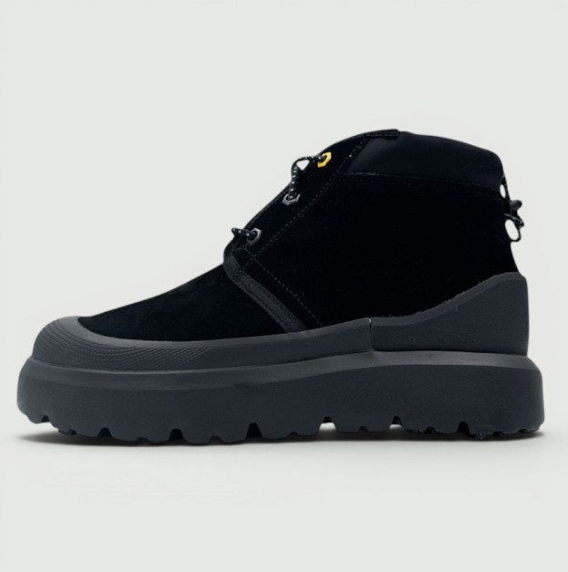 UGG Neumel Hybrid Black