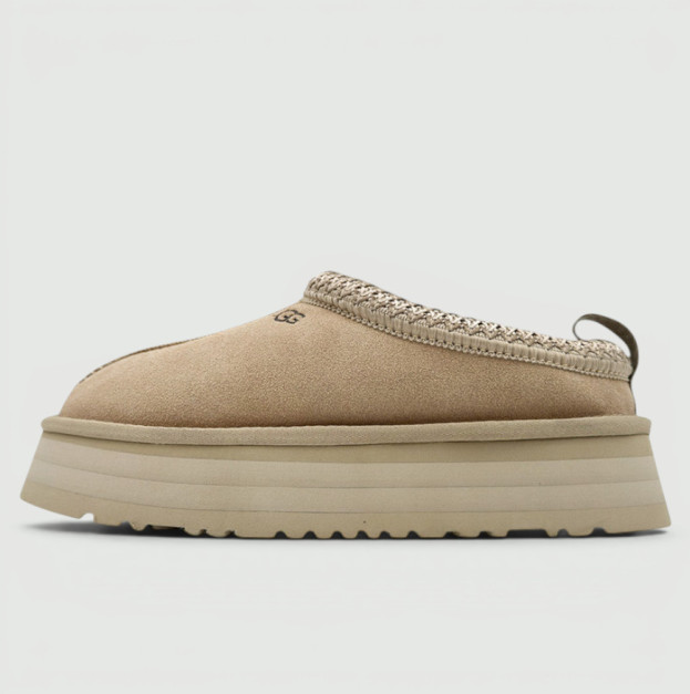UGG Tasman Platform Beige