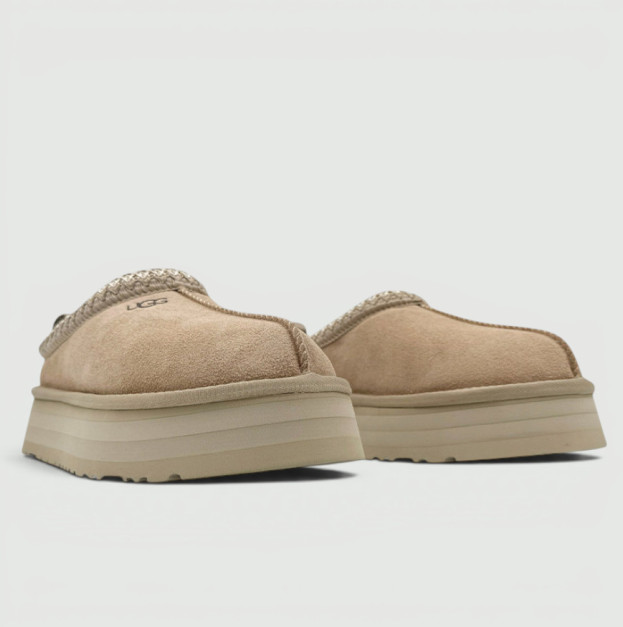 UGG Tasman Platform Beige