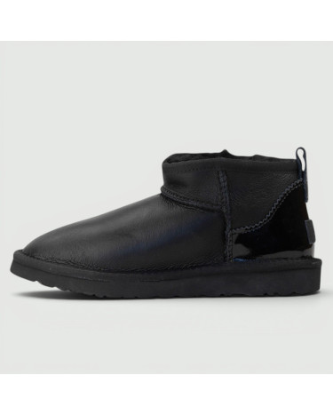 UGG Ultra Mini Leather Black Lacquer