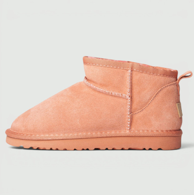 UGG Ultra Mini Peach