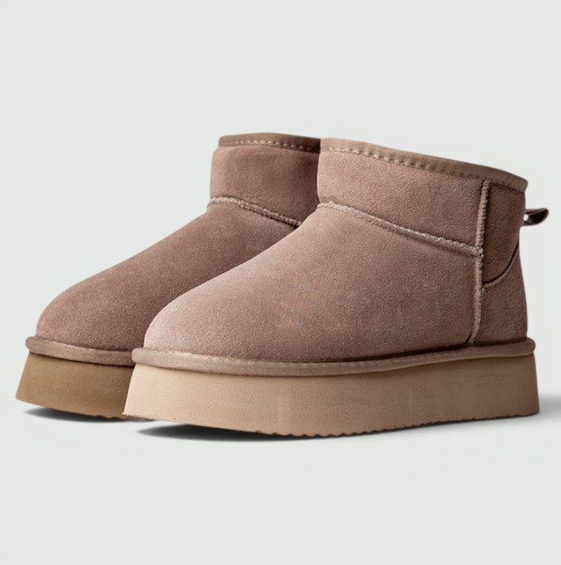 UGG Ultra Mini Platform Beige Suede