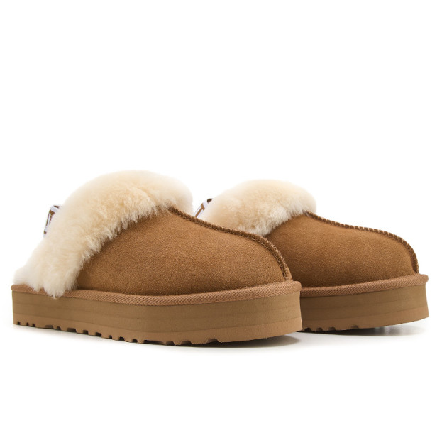 UGG Funkette Chestnut Two